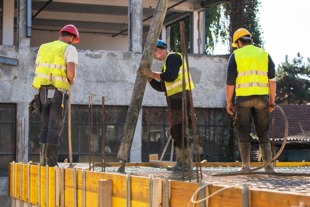 Плита перекрытия заливка бетононасосом в Дарьино