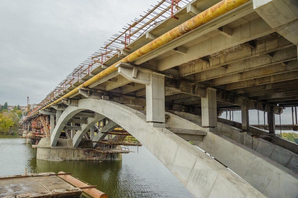 Строительство моста бетоном в солях